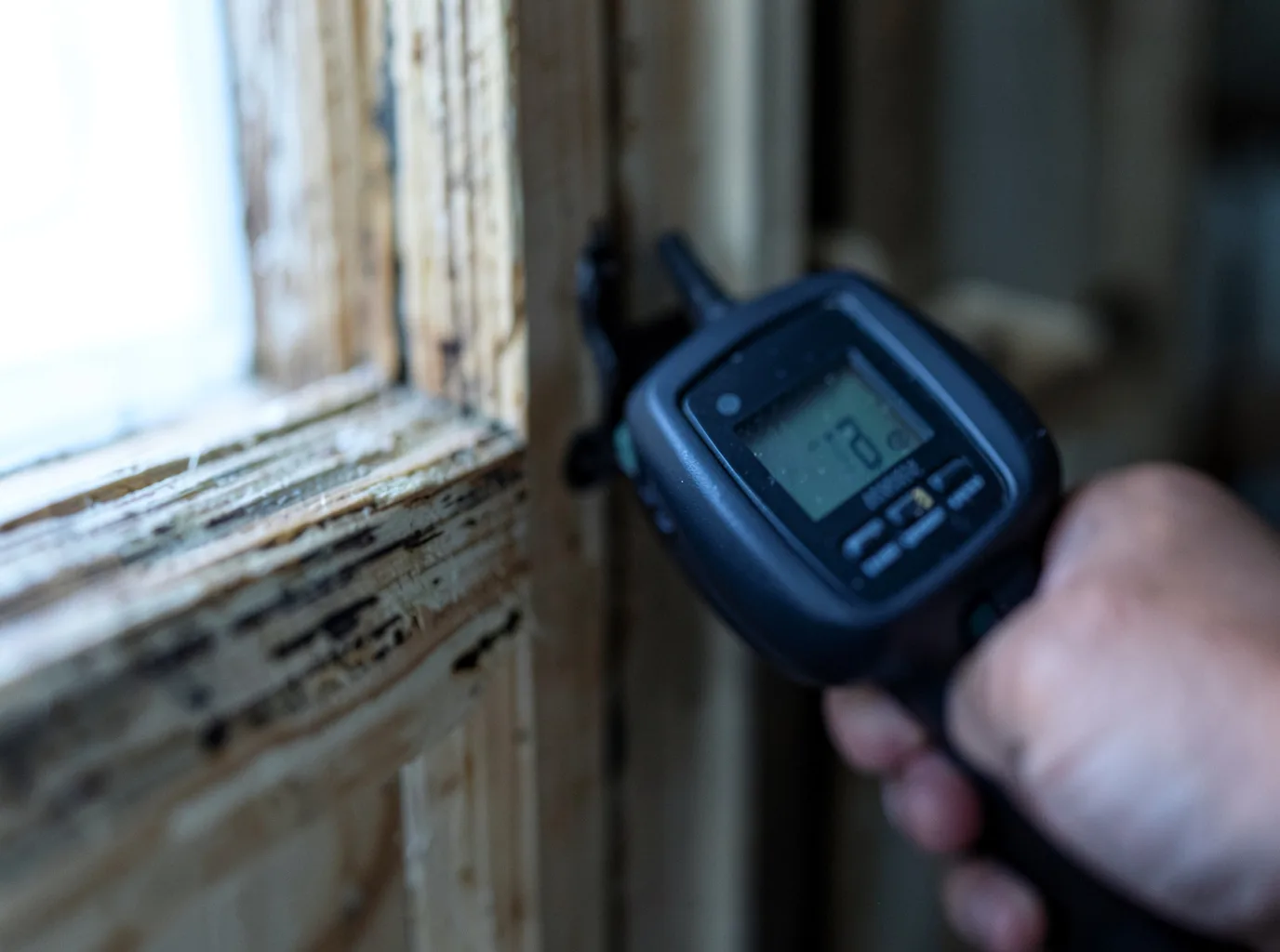 Ceiling Water Damage Repair in Saxon, WI